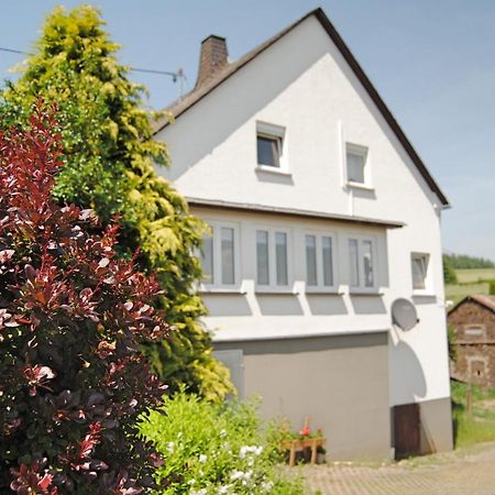 Stilvolles Eifelhaus Am Nuerburgring Mit Eigenem Garten Boos Exterior foto
